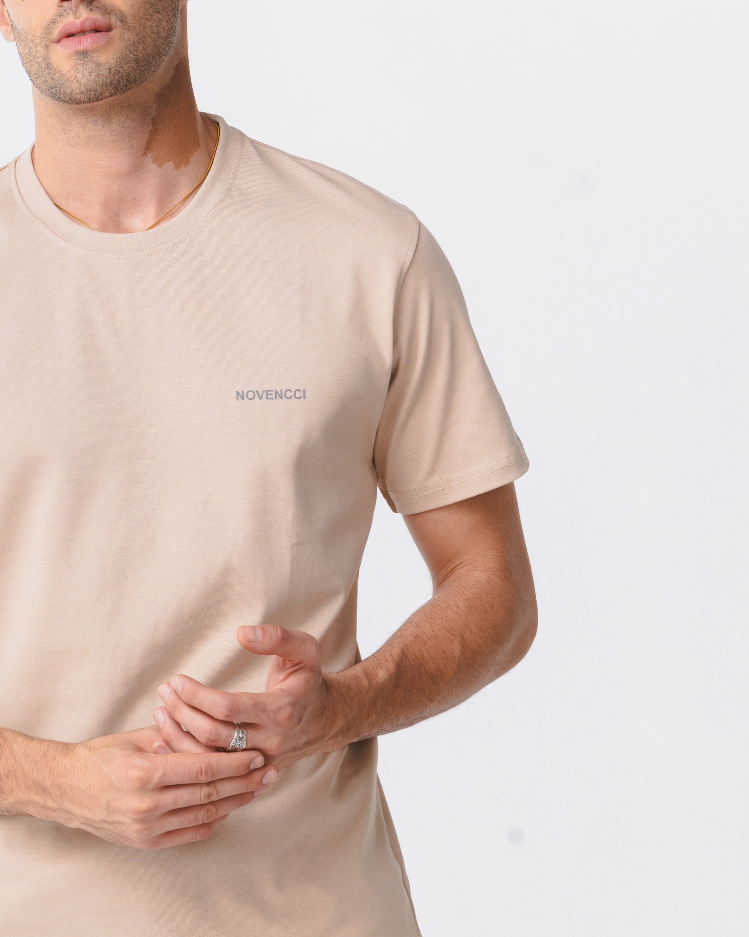 Basic Regular Beige Novencci Reflective t-shirt.