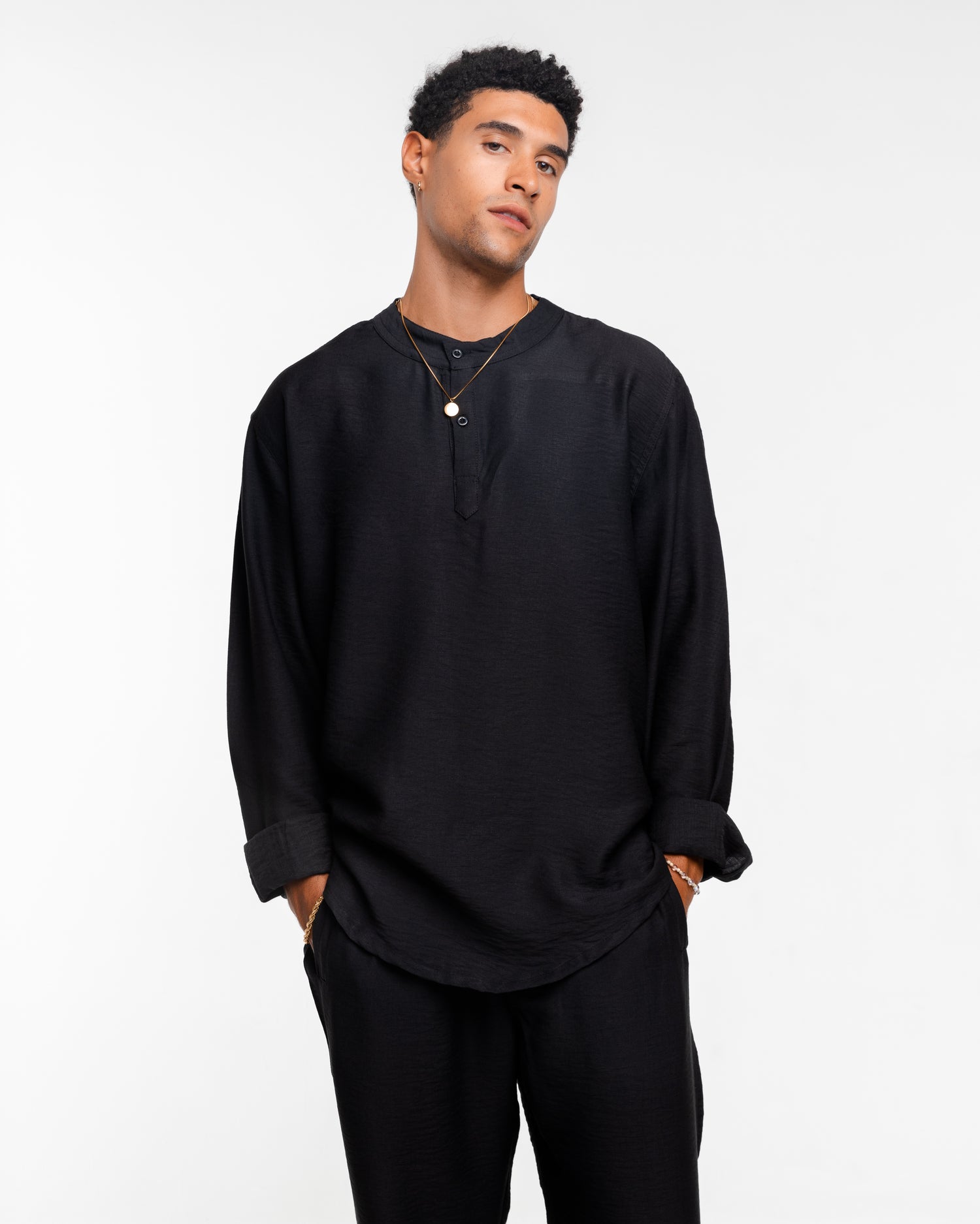 Mandarin collar linen black shirt