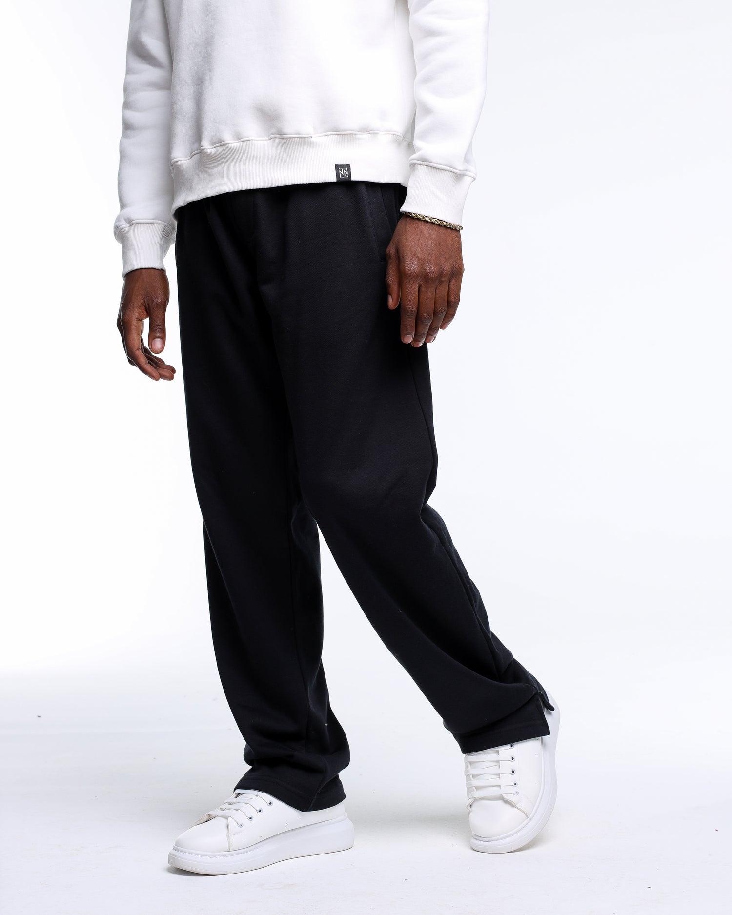 Baggy Fit Black Pants with Vent