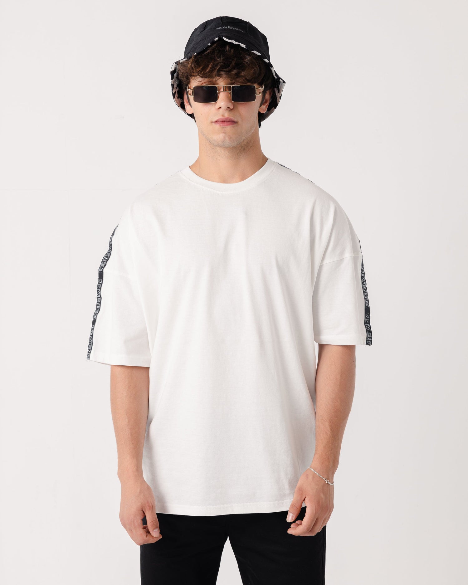 Novencci Oversized White t-shirt