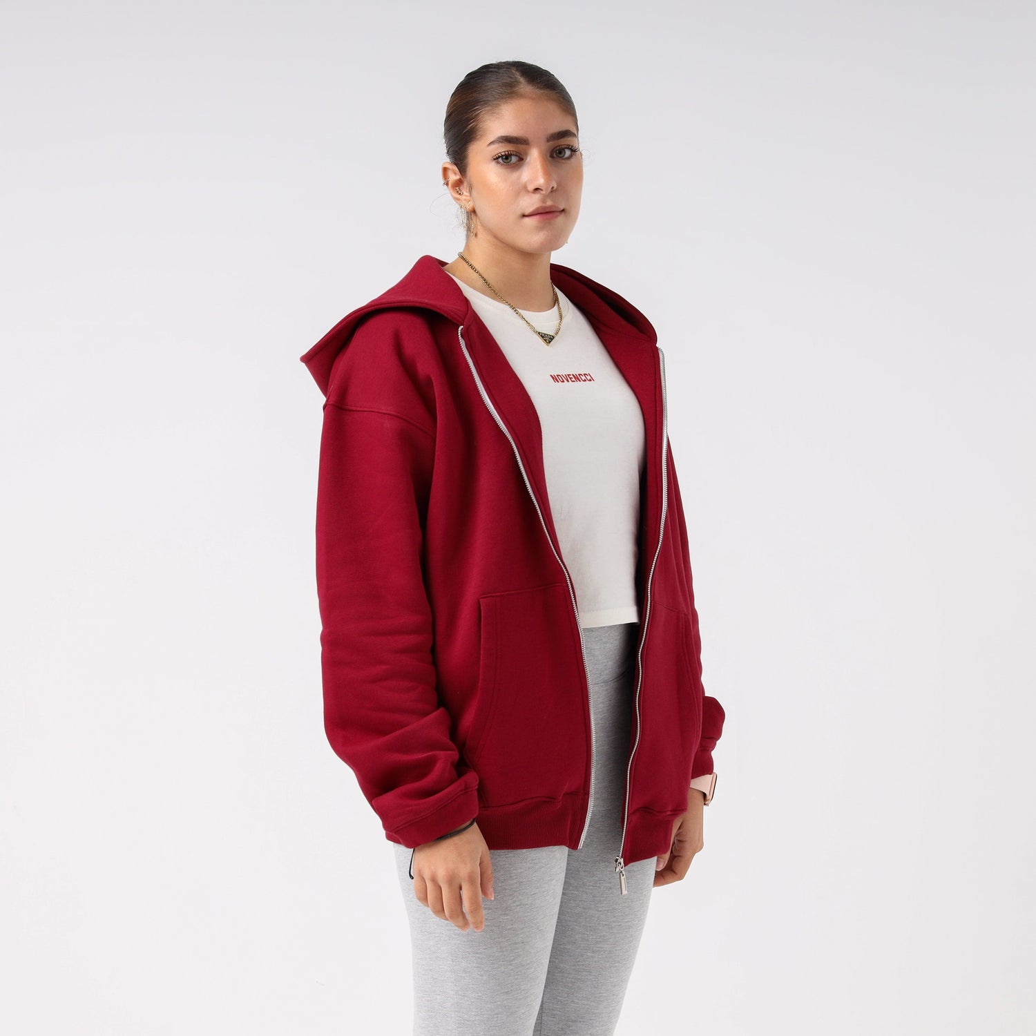 Basic maroon sweatshirt