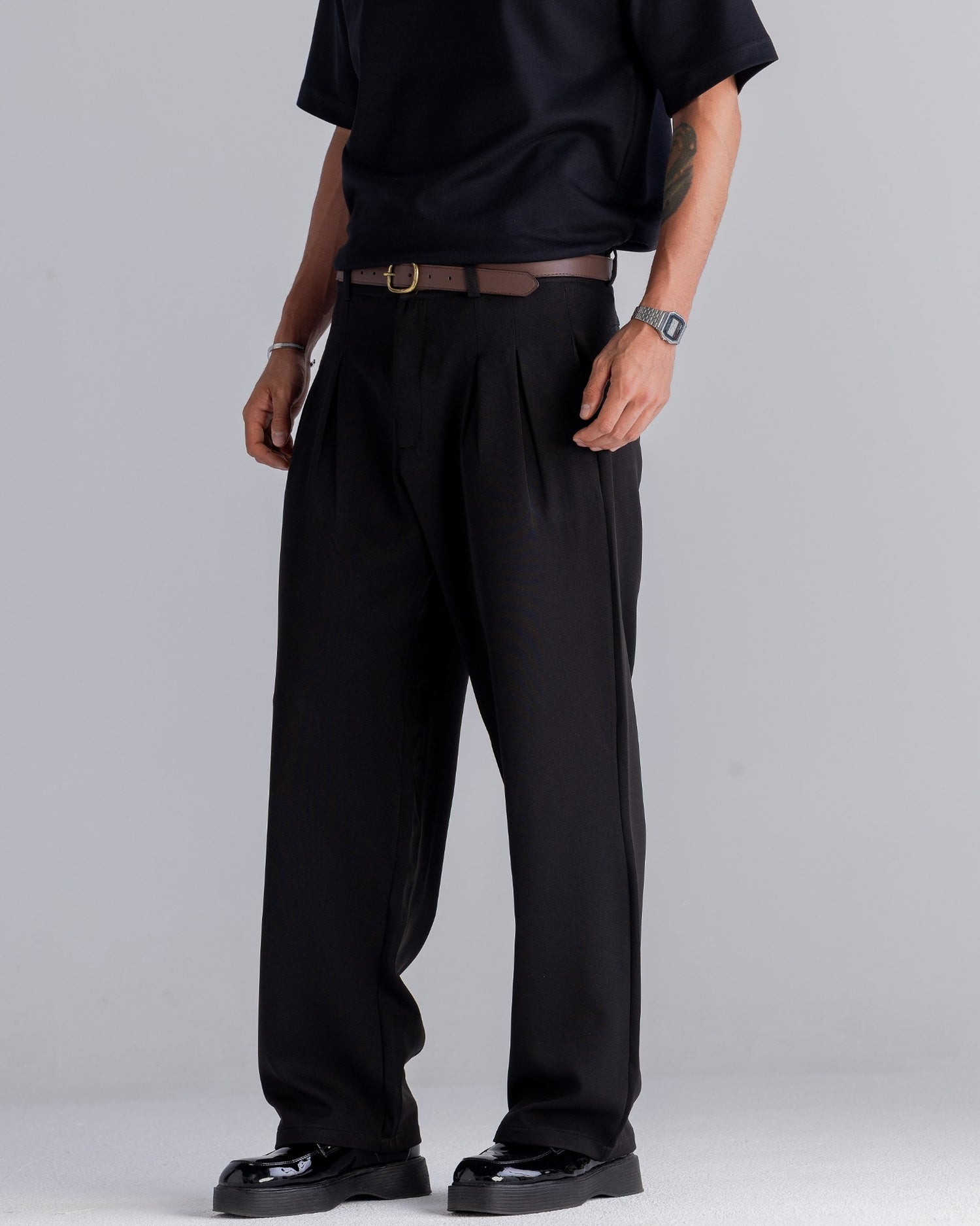 Black Wide-Leg Chino Pants