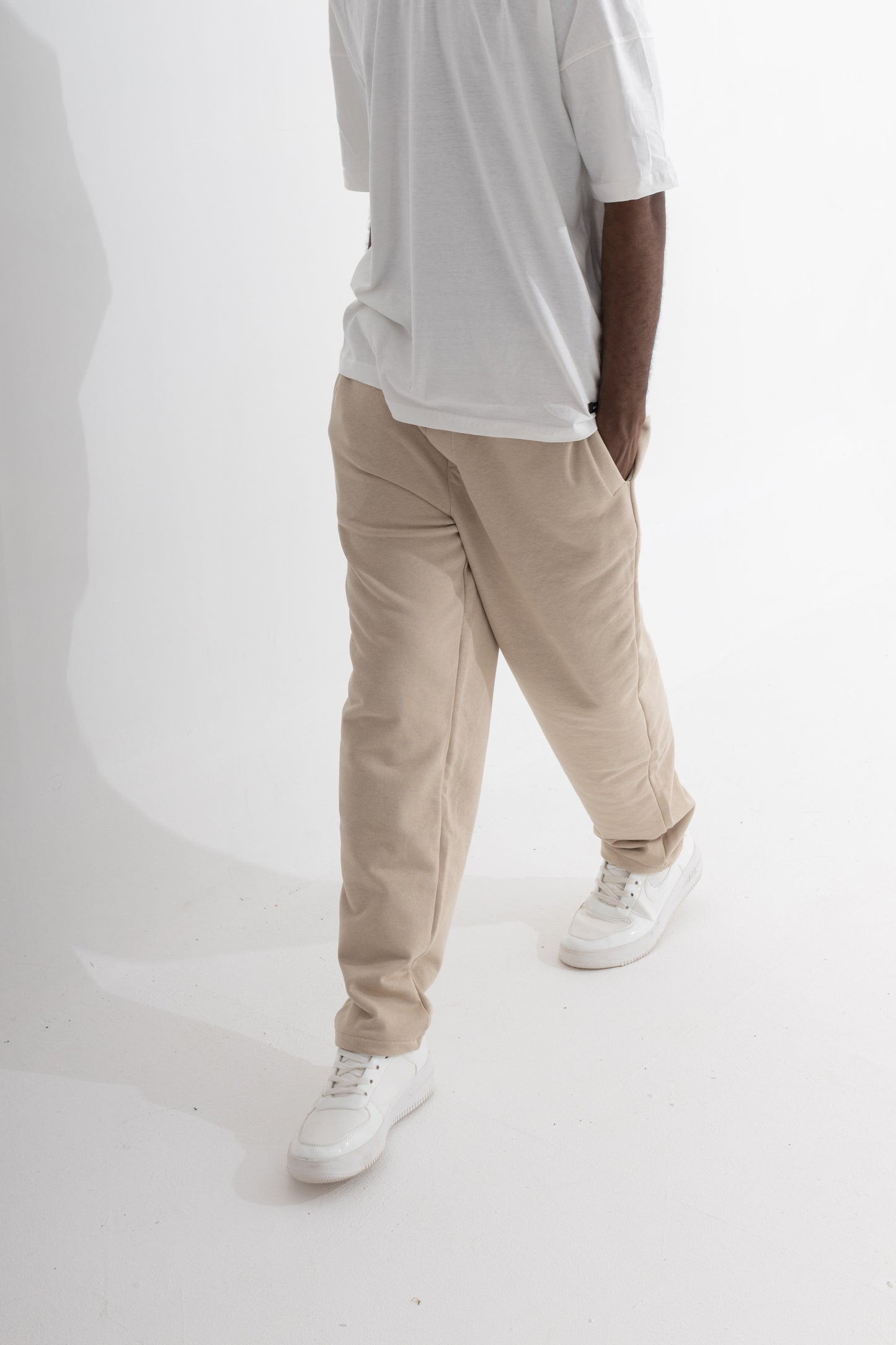 Wide fit beige pants – Novencci