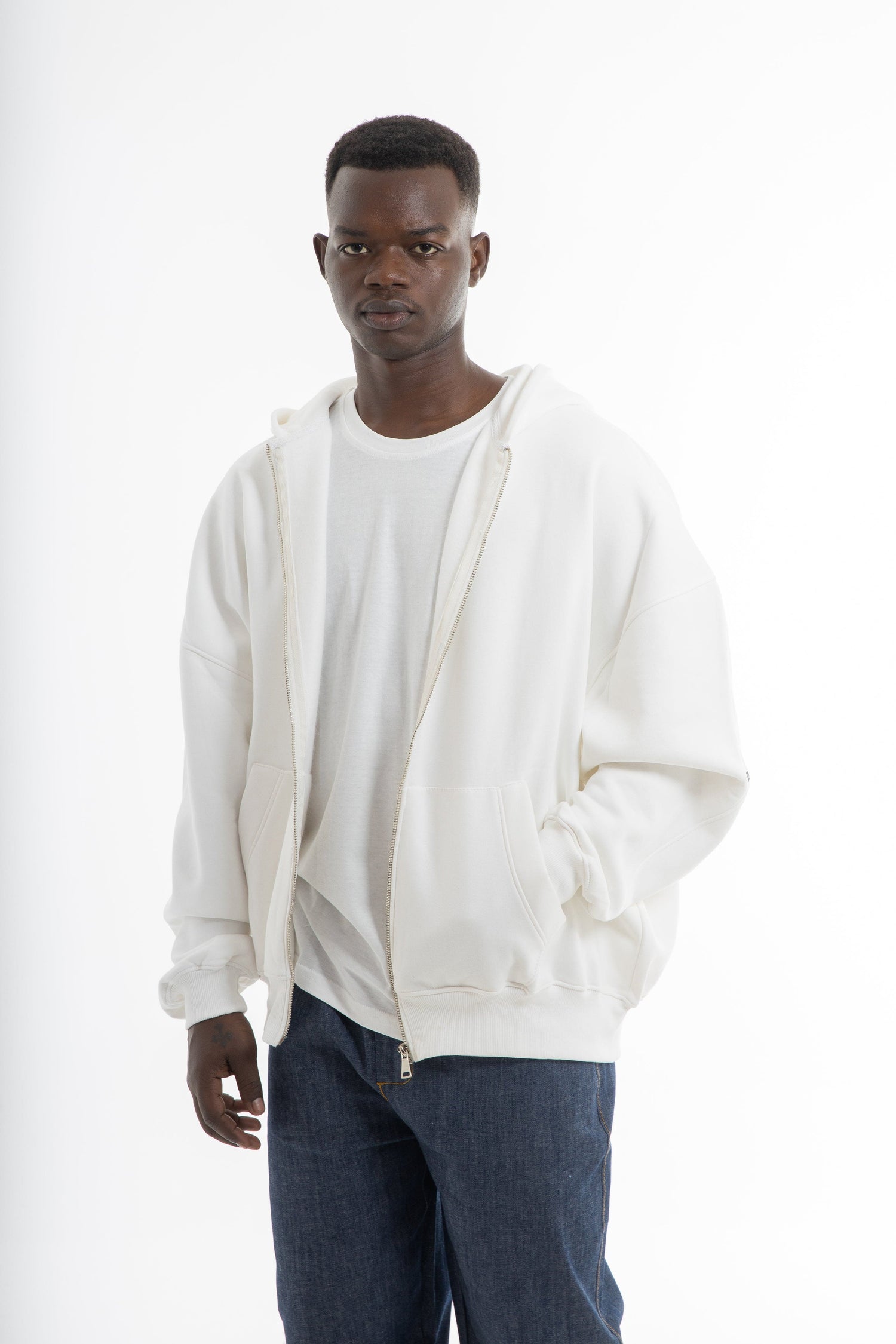Basic off white zipped oversized sweatshirt